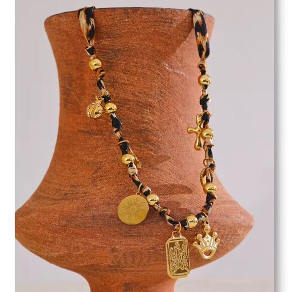 Leopard Print Charm Necklace – Bold & Unique Statement Piece - Picture 3 of 14